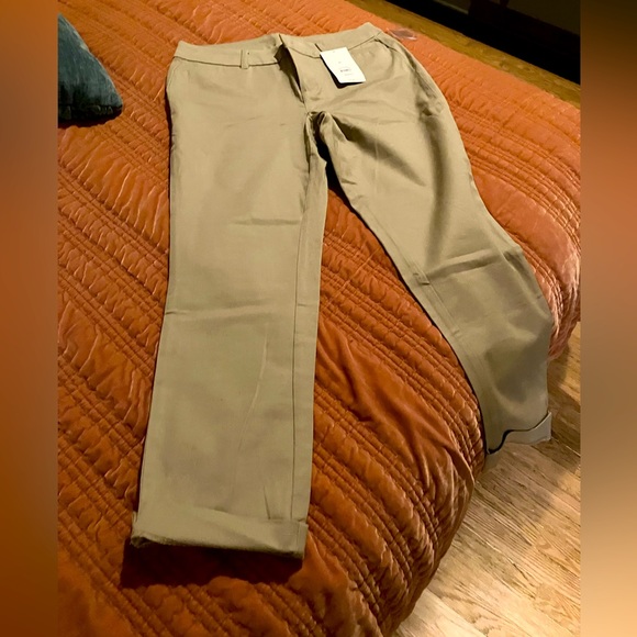 Faded Glory Pants - Faded Glory Khaki’s Women’s 10